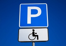 Законопроект о персонифицированном знаке  «Инвалид» принят Госдумой в первом чтении 
